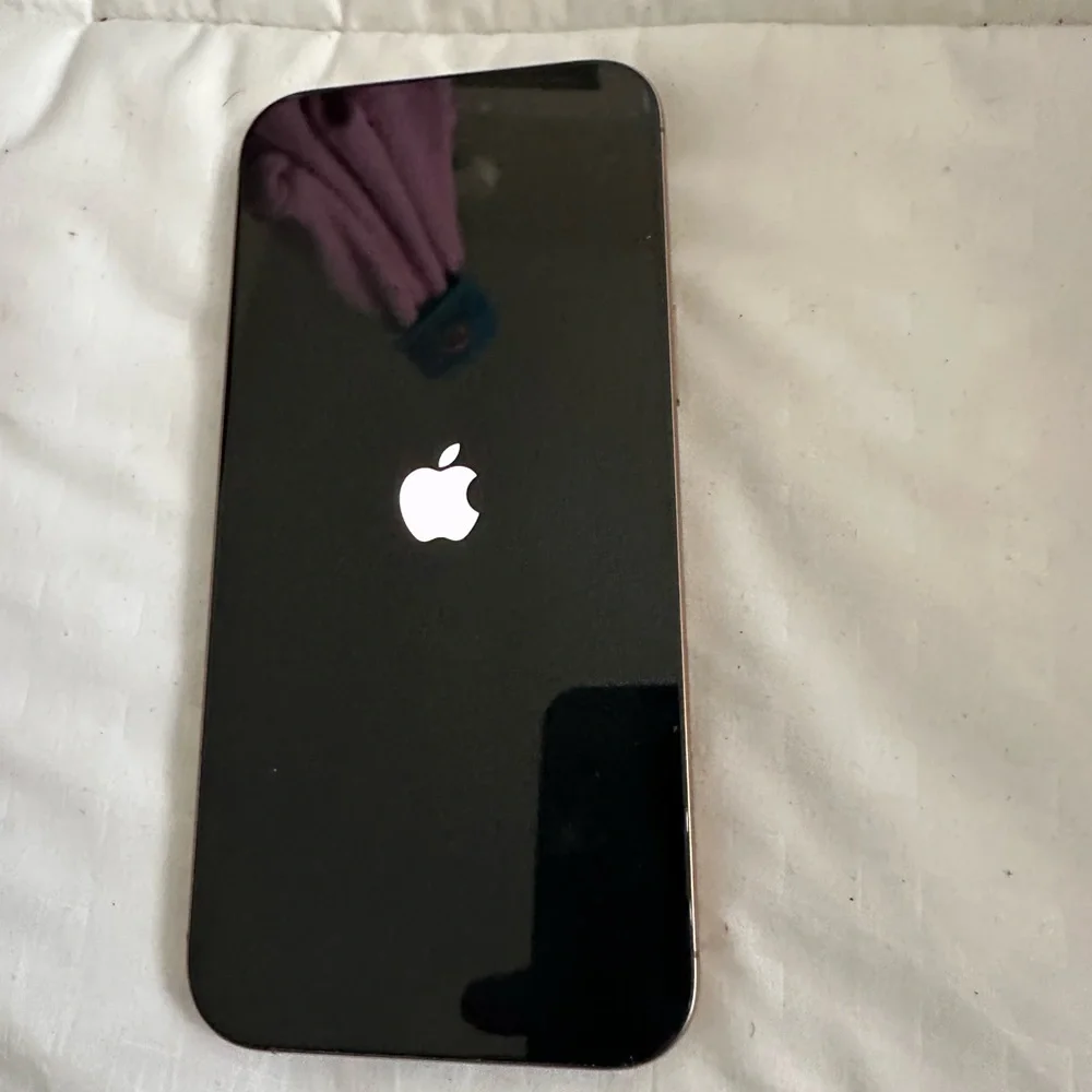 Apple iPhone 16 pro max NEW rose gold